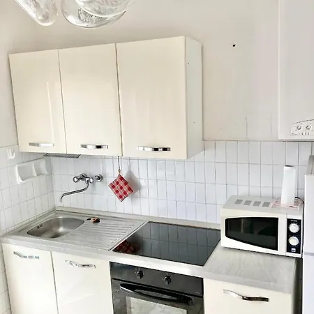 Charminghouse Apartment Marotta