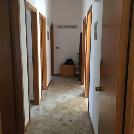 Charminghouse Appartamento Marotta